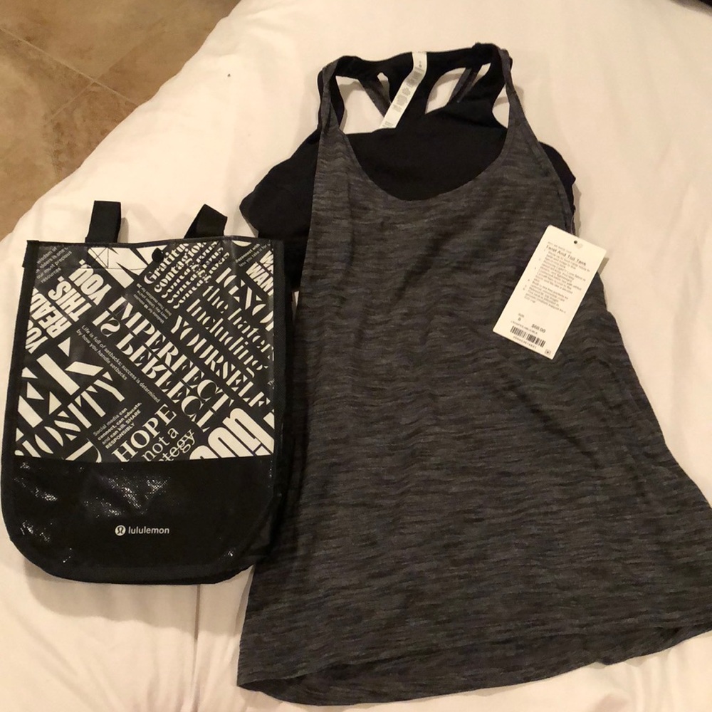NWT lululemon tank with built in sports bra